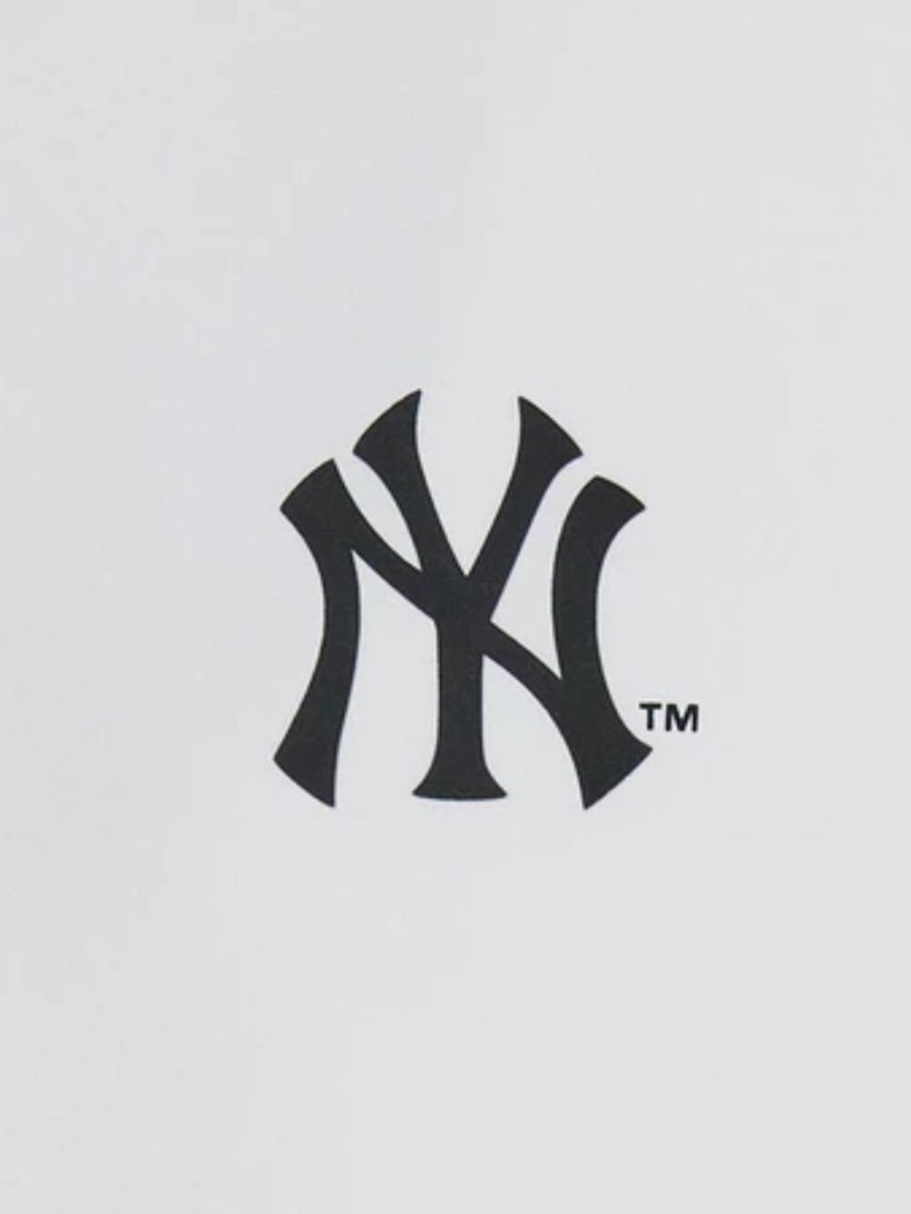 MLB NY Yankees Oversized Logo T-Shirt | Unisex Streetwear Tee - Picture 3 of 4